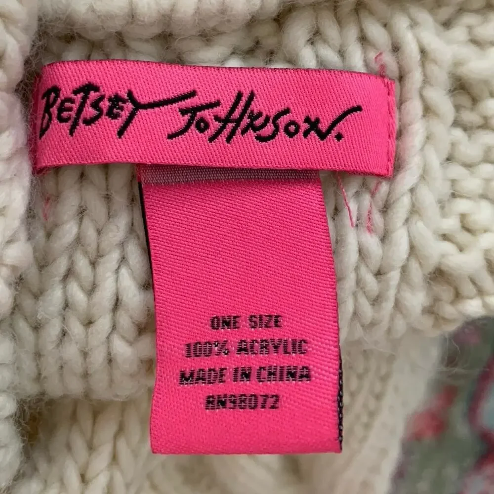 Betsey Johnson Chunky Cable Knit Infinity Scarf Cream Cozy Winter